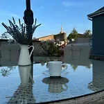 Birdies Townhouse 3*