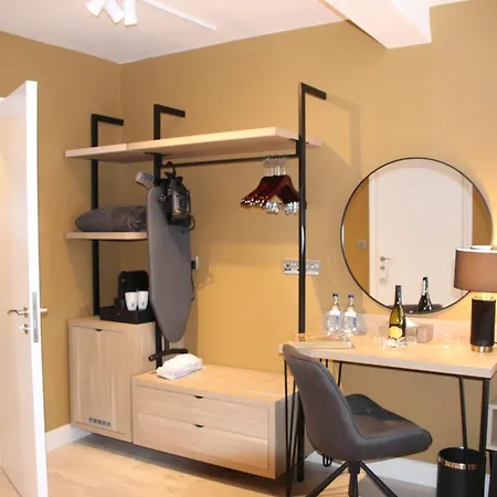 Birdies Townhouse Отель типа 