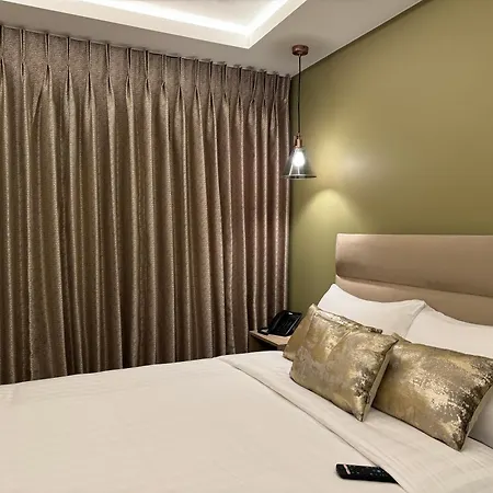 Birdies Townhouse 3*